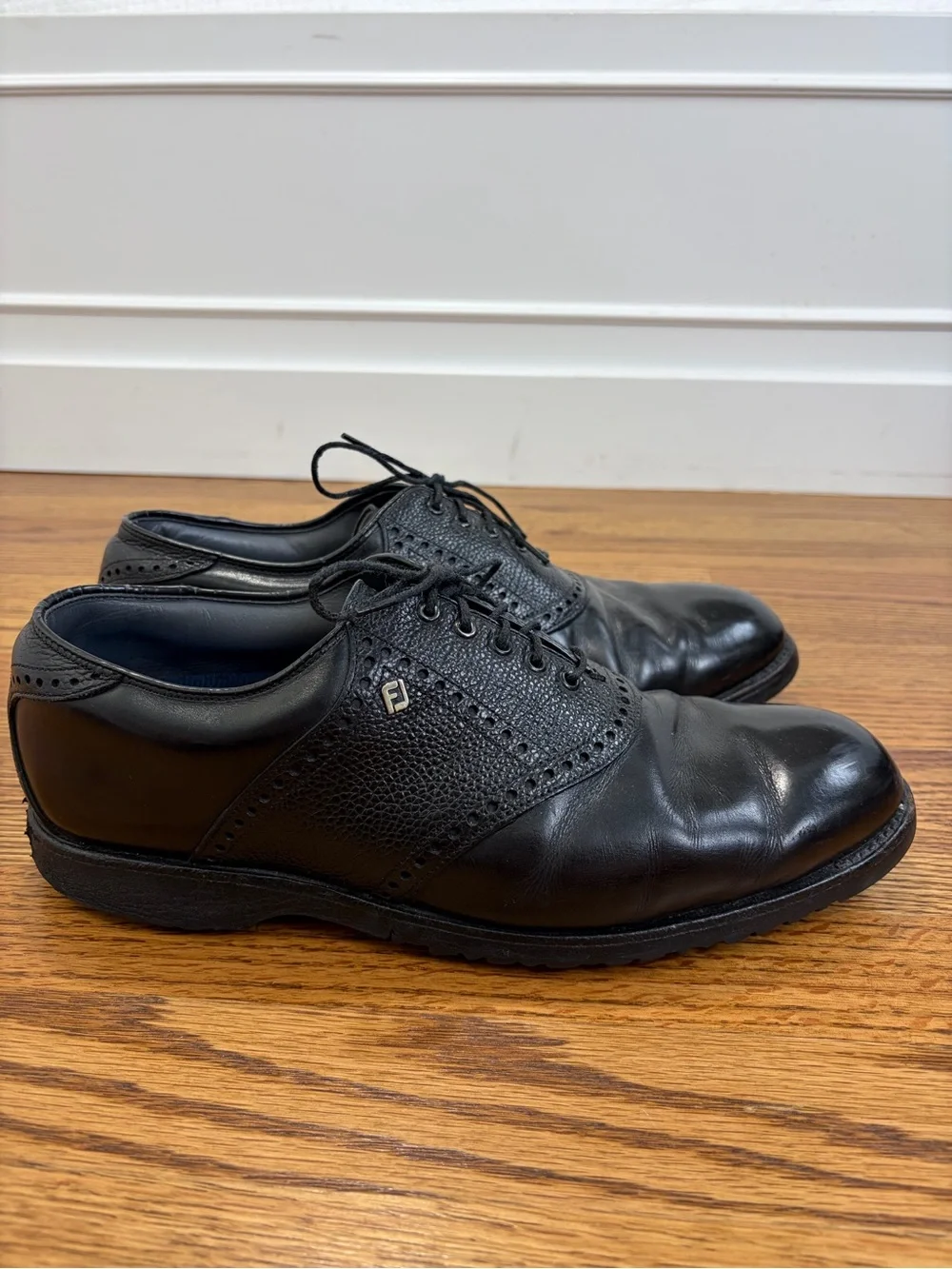 FootJoy Premier Classic+ Protech Black Leather Spikeless Golf Shoes (9.5 X-wide)